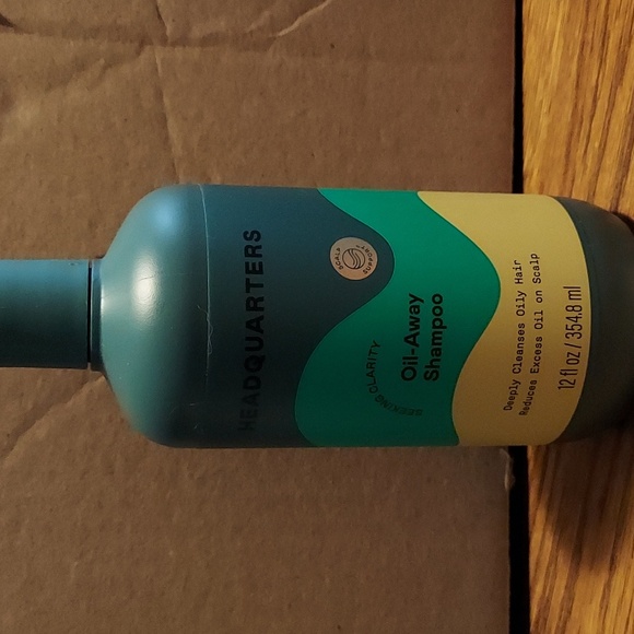 Headquarters shampoo - Picture 1 of 1